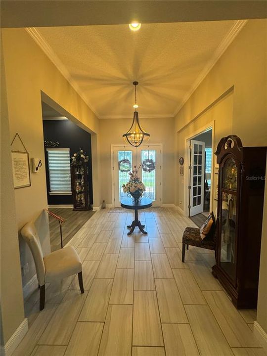 For Sale: $1,399,000 (5 beds, 5 baths, 4172 Square Feet)