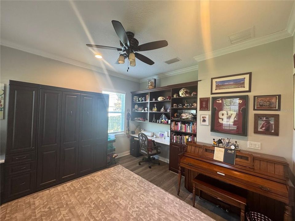 For Sale: $1,399,000 (5 beds, 5 baths, 4172 Square Feet)