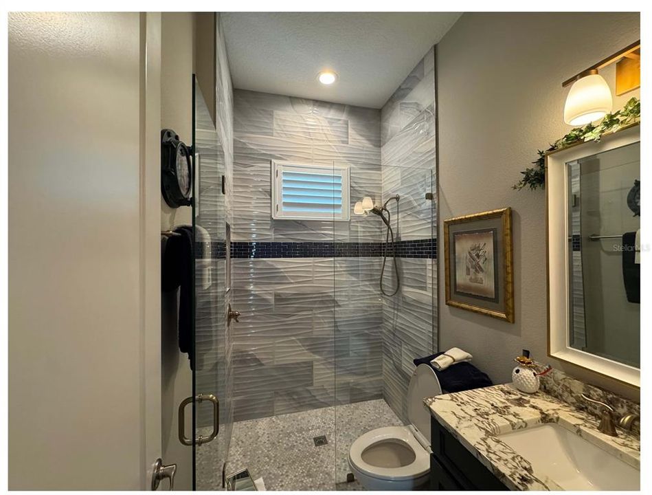 For Sale: $1,399,000 (5 beds, 5 baths, 4172 Square Feet)