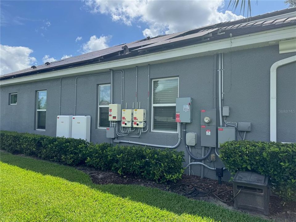 For Sale: $1,399,000 (5 beds, 5 baths, 4172 Square Feet)