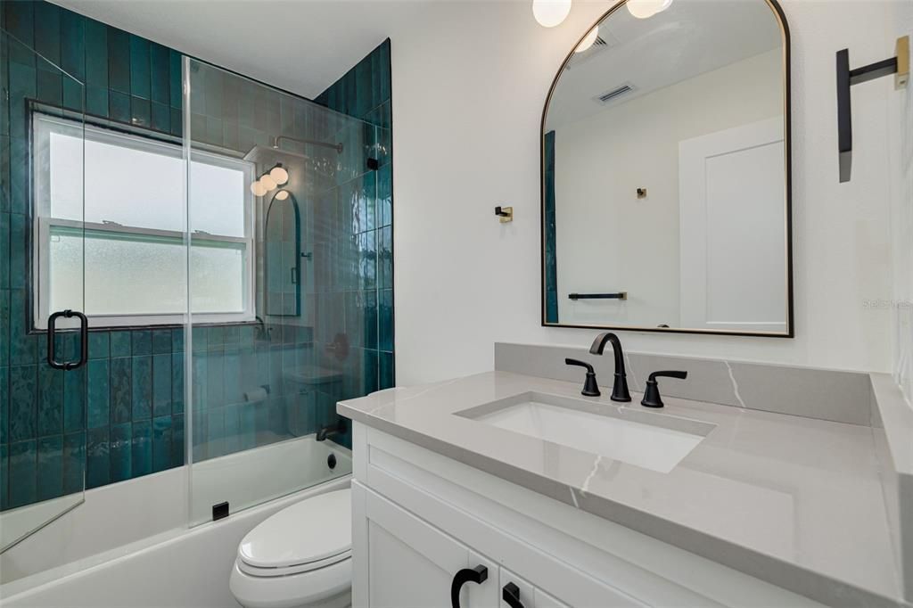 На продажу: $795,000 (4 спален, 2 ванн, 1885 Квадратных фут)