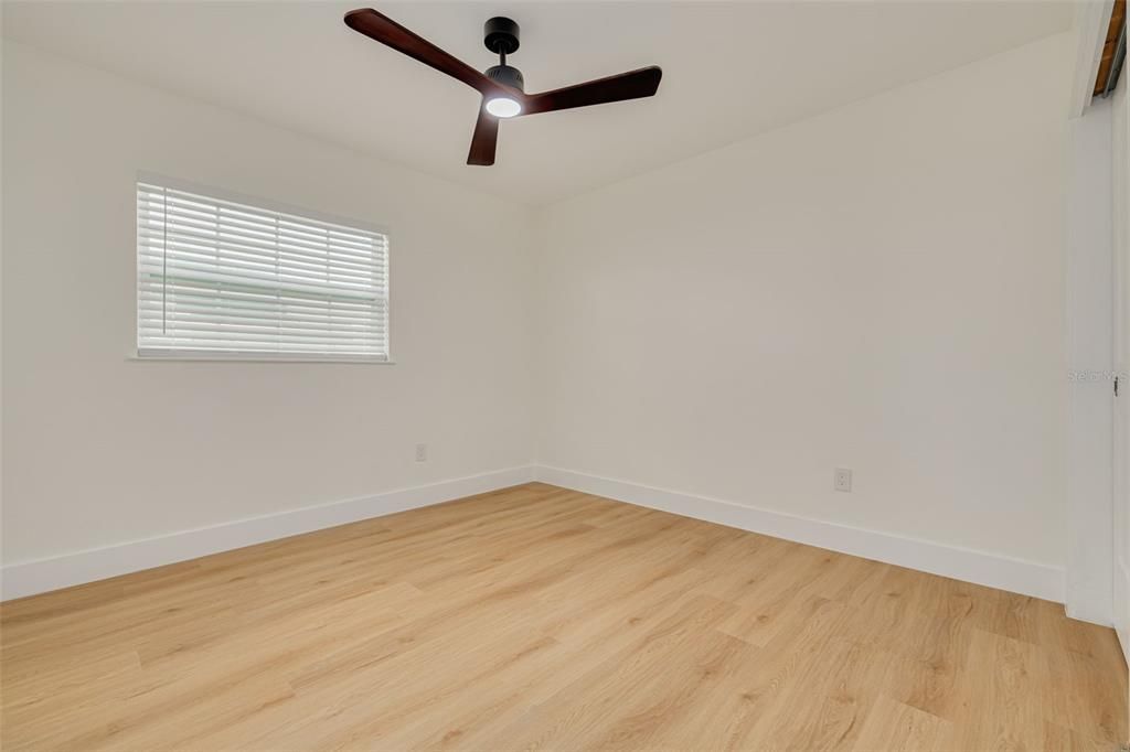 На продажу: $795,000 (4 спален, 2 ванн, 1885 Квадратных фут)