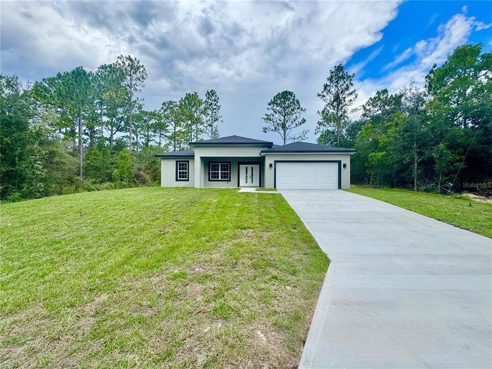 For Sale: $279,990 (3 beds, 2 baths, 1529 Square Feet)