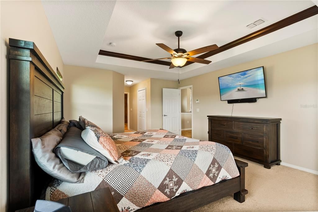 For Sale: $1,399,999 (4 beds, 3 baths, 3521 Square Feet)