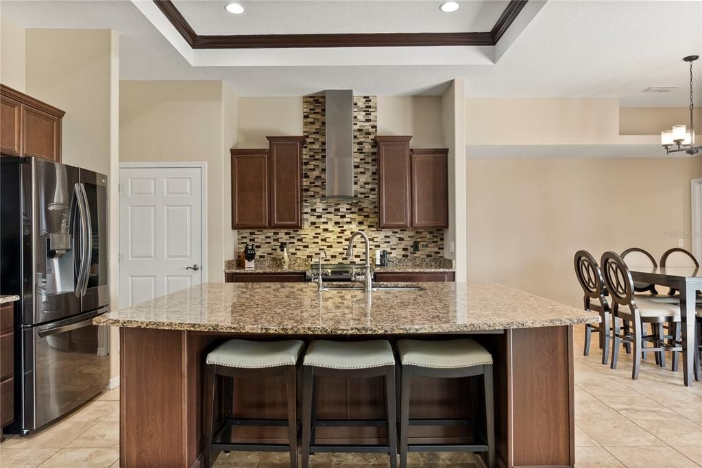 For Sale: $1,399,999 (4 beds, 3 baths, 3521 Square Feet)