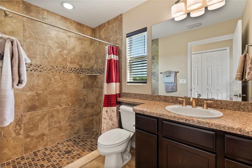 For Sale: $1,399,999 (4 beds, 3 baths, 3521 Square Feet)