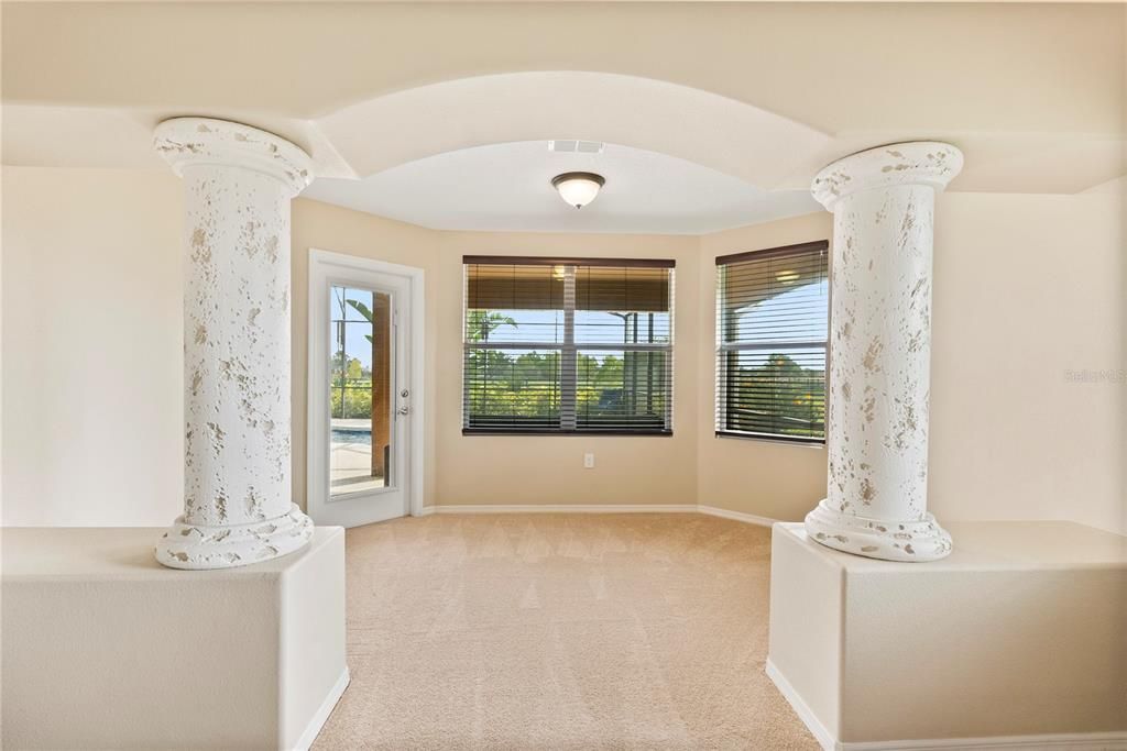 For Sale: $1,399,999 (4 beds, 3 baths, 3521 Square Feet)