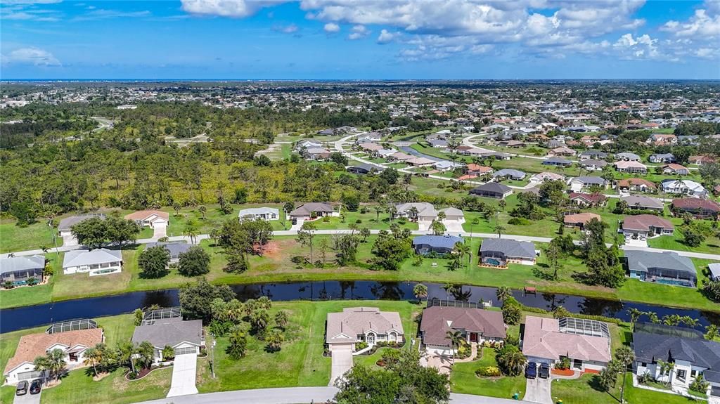 For Rent: $2,250 (3 beds, 2 baths, 2006 Square Feet)