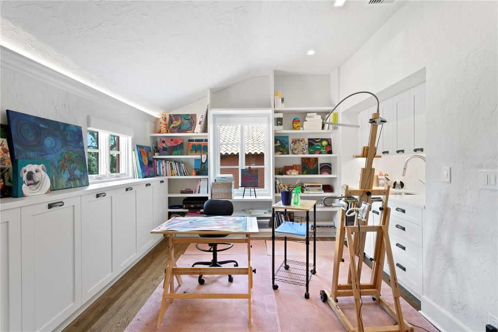 For Sale: $12,000,000 (6 beds, 5 baths, 7101 Square Feet)
