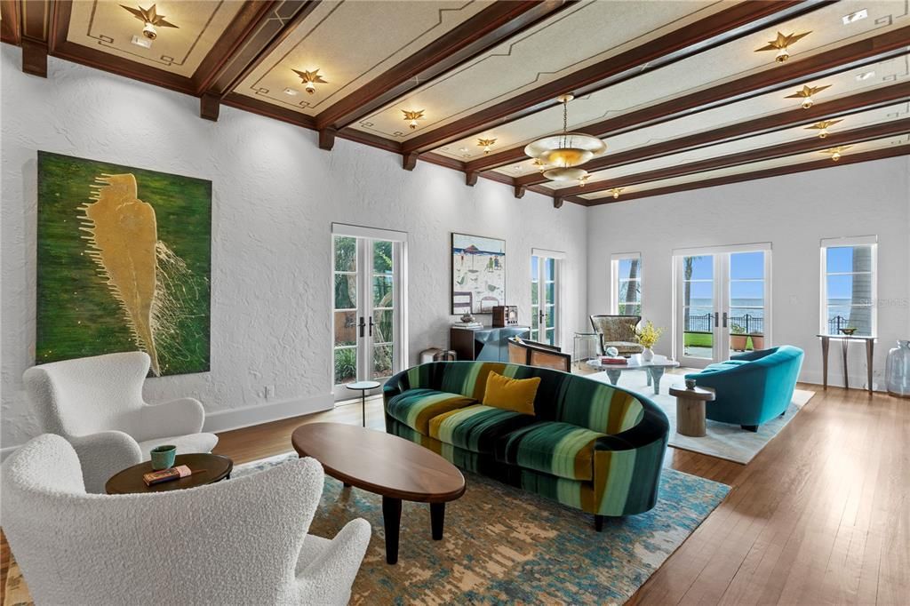 For Sale: $12,000,000 (6 beds, 5 baths, 7101 Square Feet)