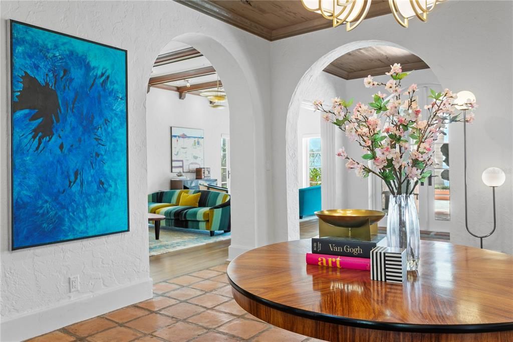 For Sale: $12,000,000 (6 beds, 5 baths, 7101 Square Feet)