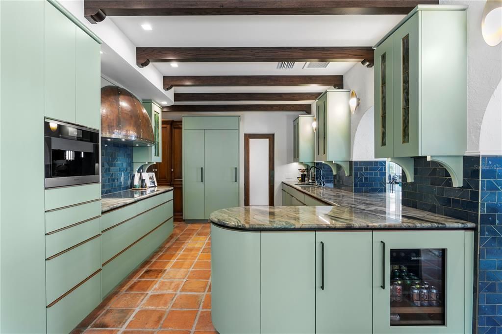 For Sale: $12,000,000 (6 beds, 5 baths, 7101 Square Feet)