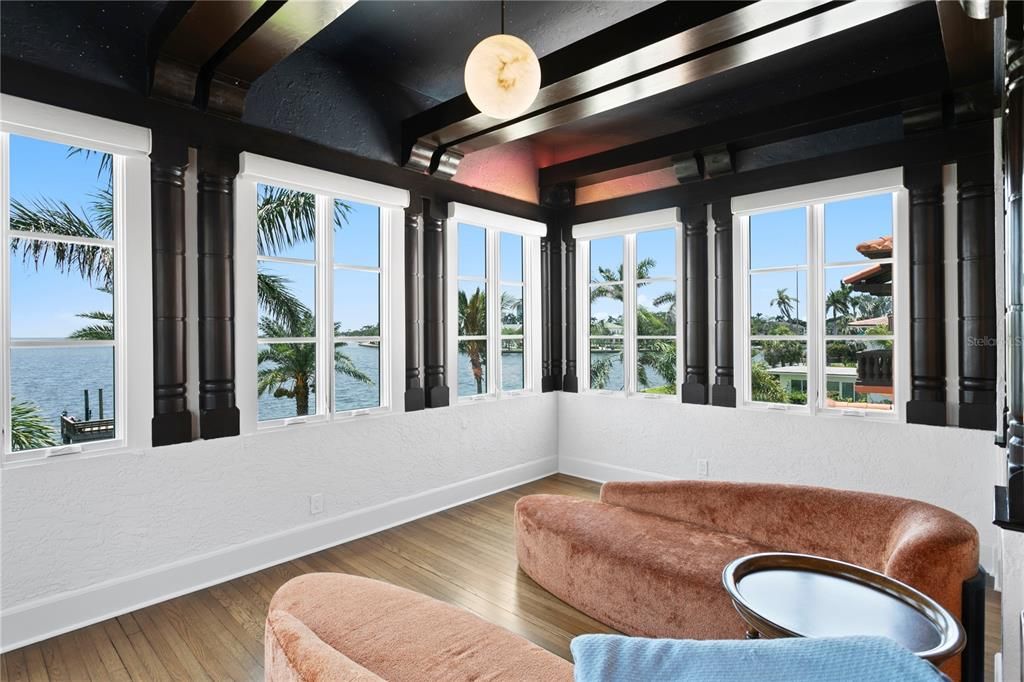 For Sale: $12,000,000 (6 beds, 5 baths, 7101 Square Feet)
