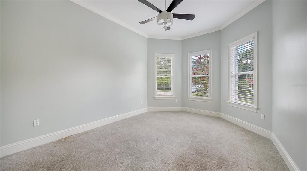 For Sale: $3,627,000 (5 beds, 5 baths, 6954 Square Feet)