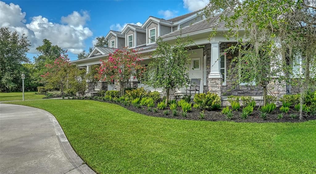 For Sale: $3,627,000 (5 beds, 5 baths, 6954 Square Feet)