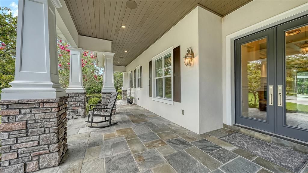 For Sale: $3,627,000 (5 beds, 5 baths, 6954 Square Feet)