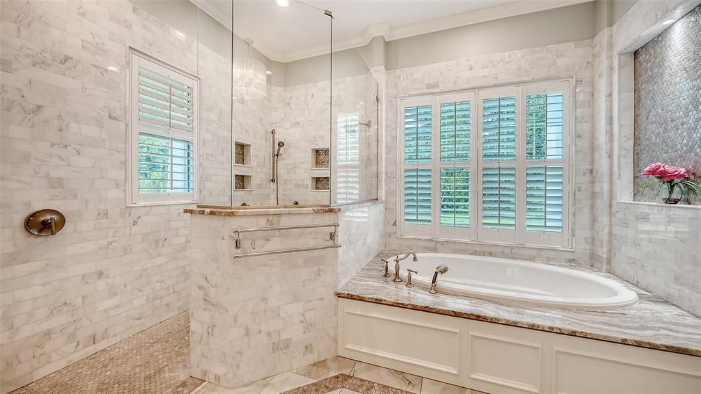 For Sale: $3,627,000 (5 beds, 5 baths, 6954 Square Feet)