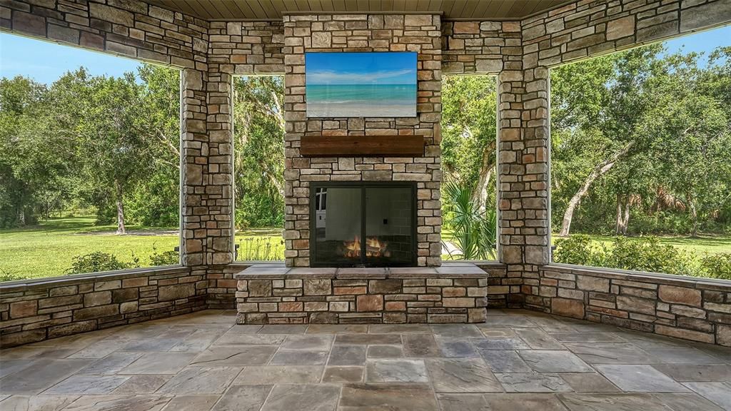 For Sale: $3,627,000 (5 beds, 5 baths, 6954 Square Feet)