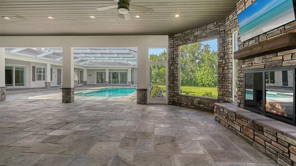 For Sale: $3,627,000 (5 beds, 5 baths, 6954 Square Feet)