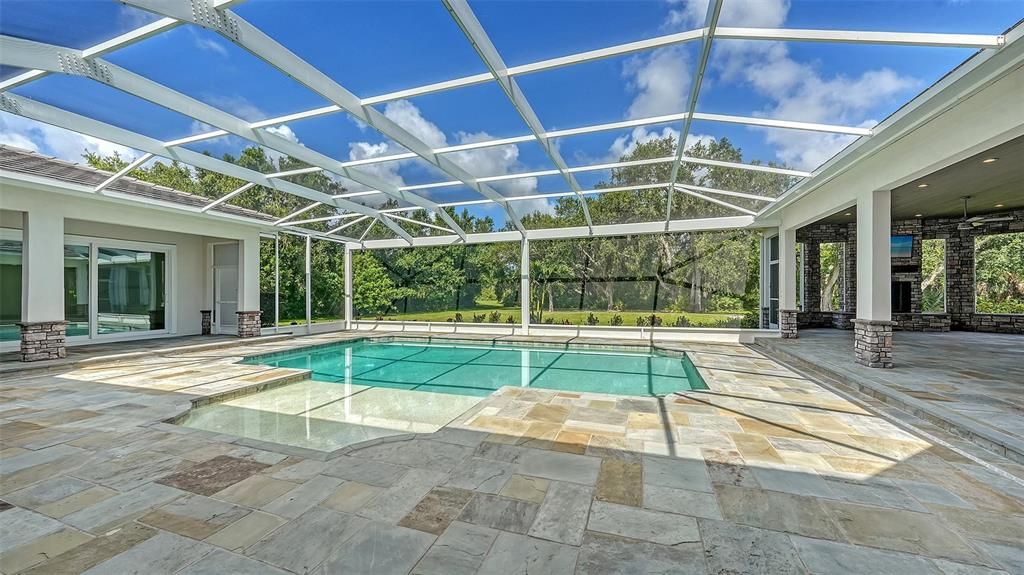 For Sale: $3,627,000 (5 beds, 5 baths, 6954 Square Feet)