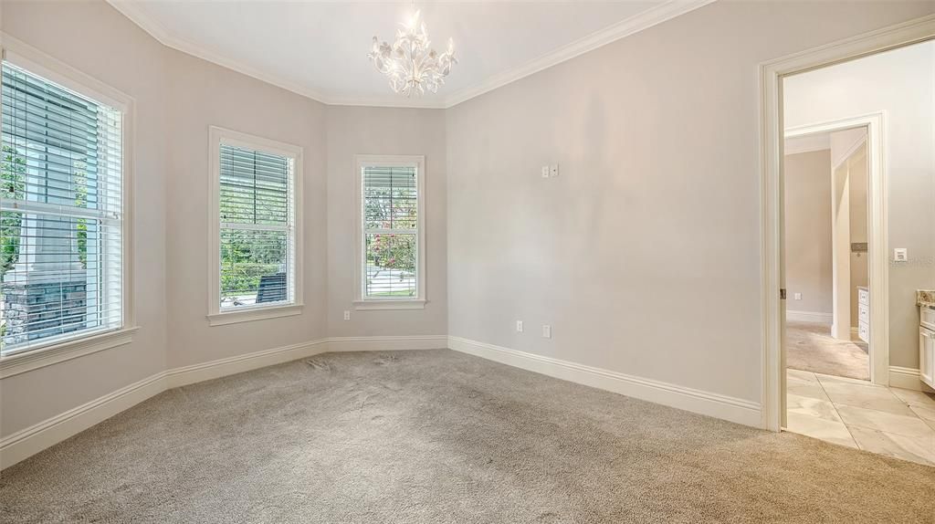 For Sale: $3,627,000 (5 beds, 5 baths, 6954 Square Feet)