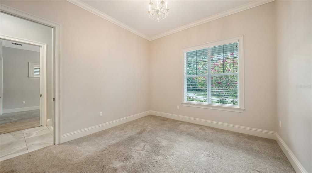 For Sale: $3,627,000 (5 beds, 5 baths, 6954 Square Feet)