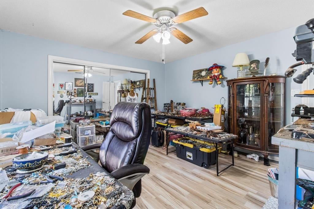 待售: $450,000 (3 贝兹, 2 浴室, 1853 平方英尺)