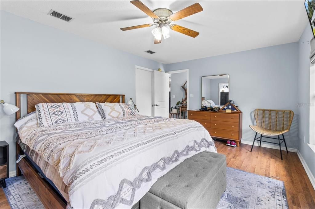 待售: $450,000 (3 贝兹, 2 浴室, 1853 平方英尺)