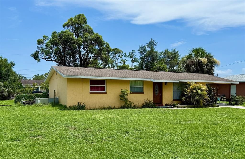 Active With Contract: $175,000 (3 beds, 2 baths, 1056 Square Feet)