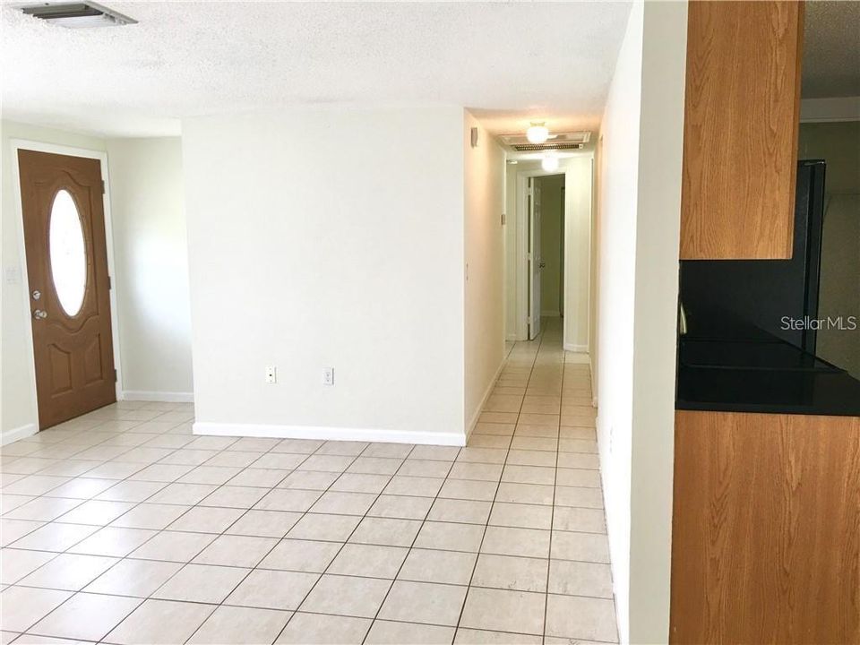 Active With Contract: $175,000 (3 beds, 2 baths, 1056 Square Feet)