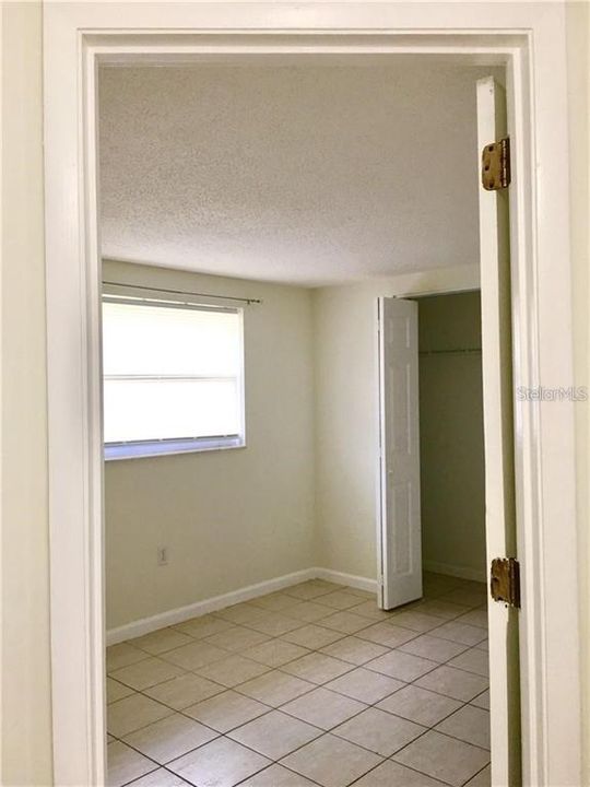 Active With Contract: $175,000 (3 beds, 2 baths, 1056 Square Feet)