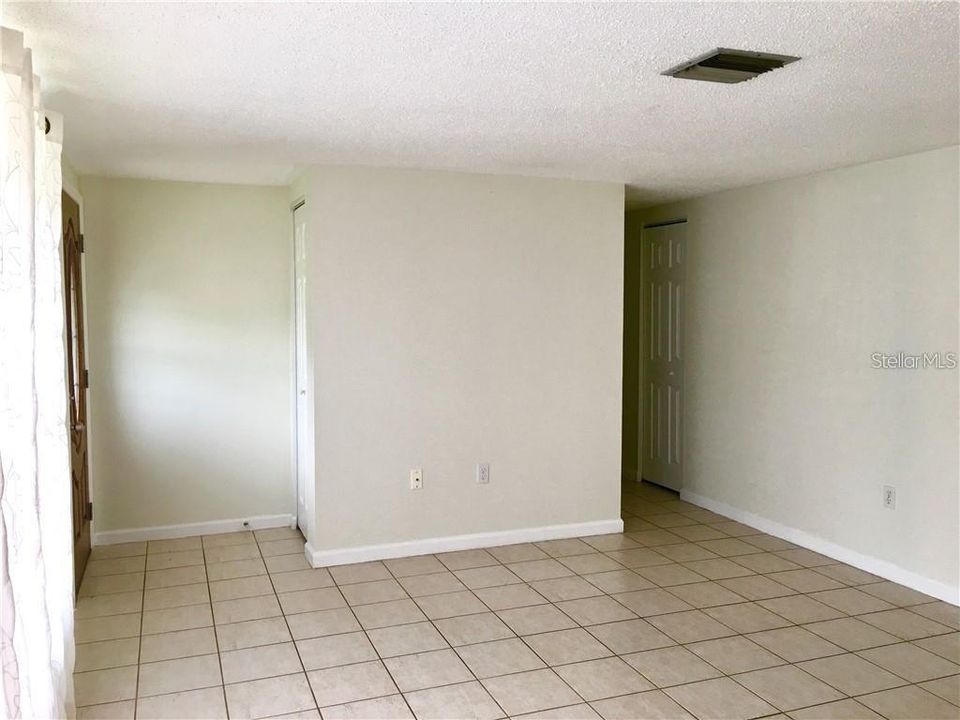 Active With Contract: $175,000 (3 beds, 2 baths, 1056 Square Feet)