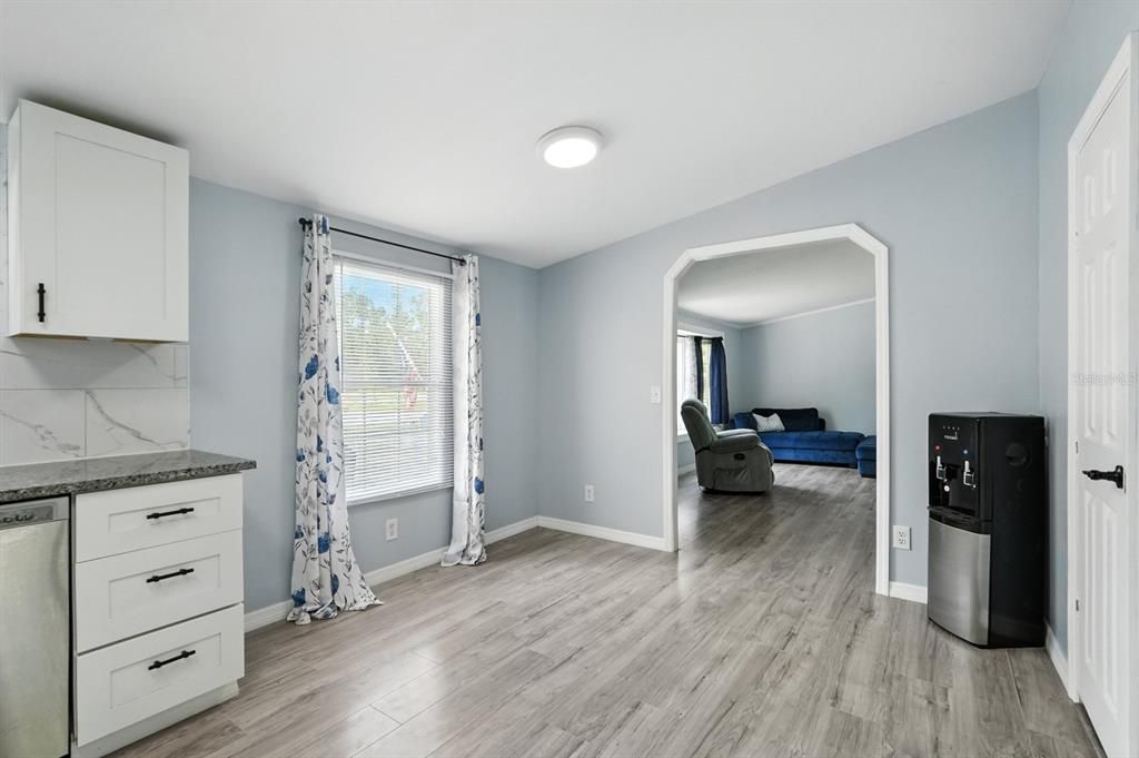 Active With Contract: $415,000 (3 beds, 2 baths, 2196 Square Feet)