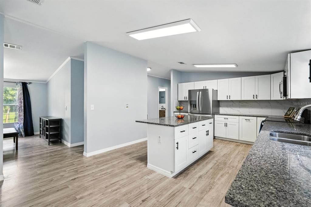 Active With Contract: $415,000 (3 beds, 2 baths, 2196 Square Feet)