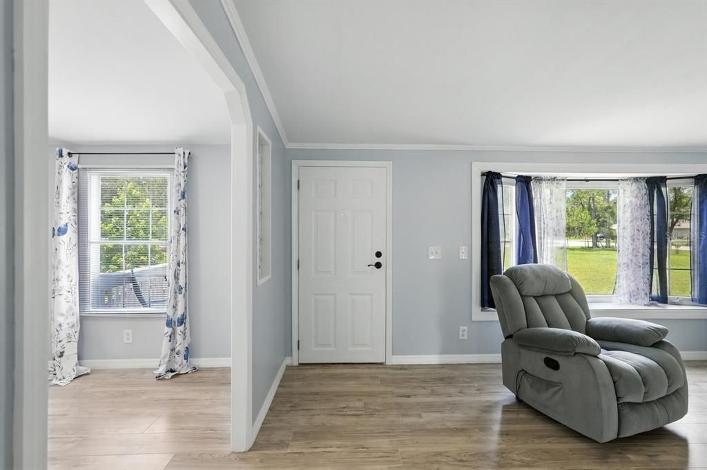 Active With Contract: $415,000 (3 beds, 2 baths, 2196 Square Feet)