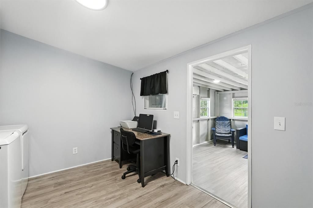 Active With Contract: $415,000 (3 beds, 2 baths, 2196 Square Feet)