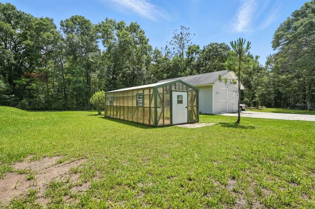 Active With Contract: $415,000 (3 beds, 2 baths, 2196 Square Feet)