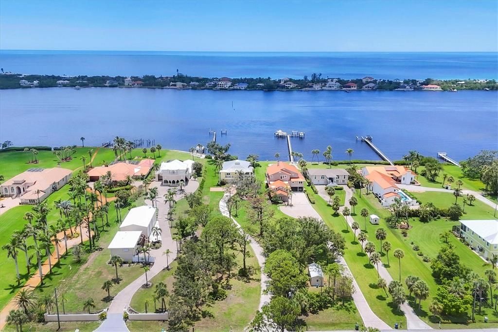 待售: $1,895,000 (3 贝兹, 2 浴室, 2399 平方英尺)