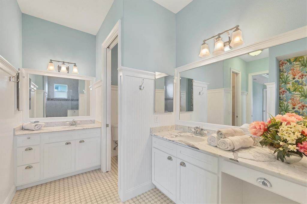 待售: $1,895,000 (3 贝兹, 2 浴室, 2399 平方英尺)