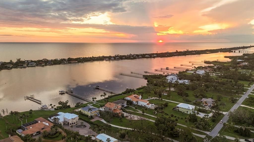 待售: $1,895,000 (3 贝兹, 2 浴室, 2399 平方英尺)