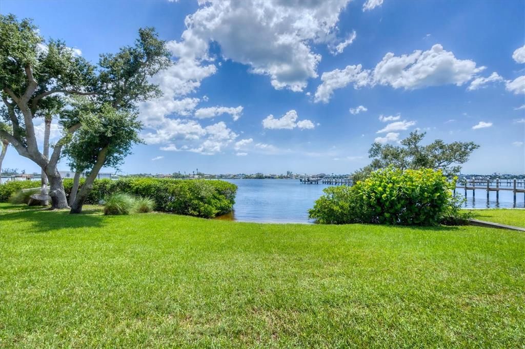 待售: $1,895,000 (3 贝兹, 2 浴室, 2399 平方英尺)