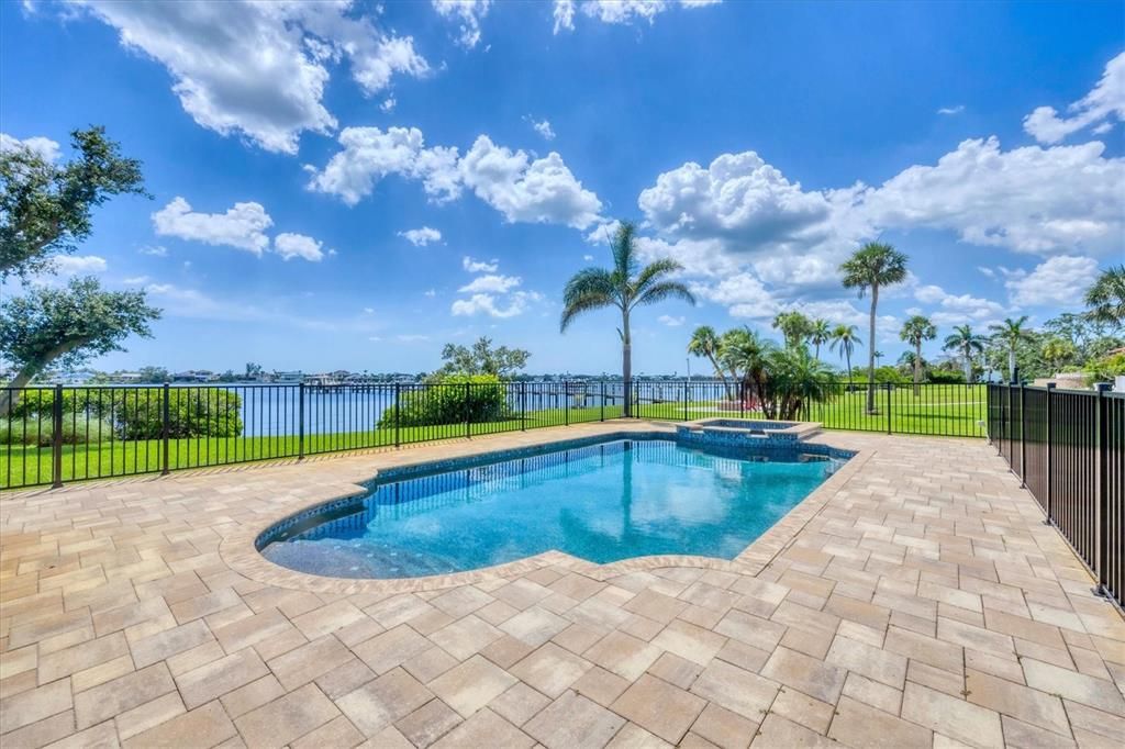 待售: $1,895,000 (3 贝兹, 2 浴室, 2399 平方英尺)