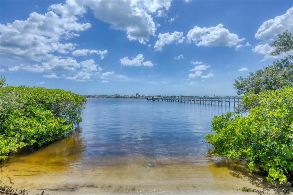 待售: $1,895,000 (3 贝兹, 2 浴室, 2399 平方英尺)