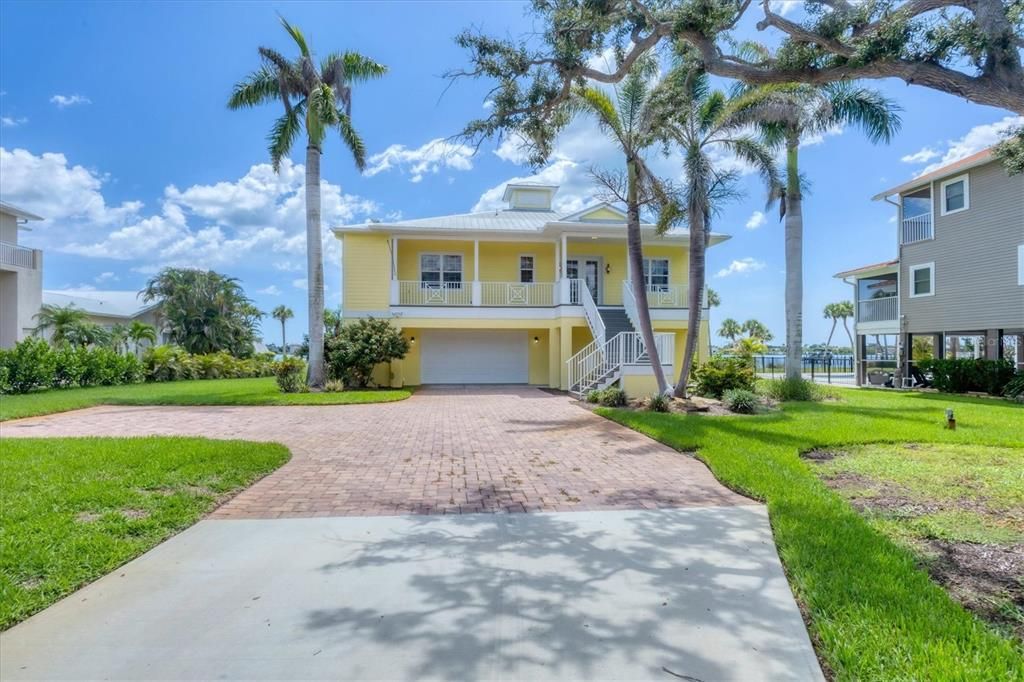 待售: $1,895,000 (3 贝兹, 2 浴室, 2399 平方英尺)