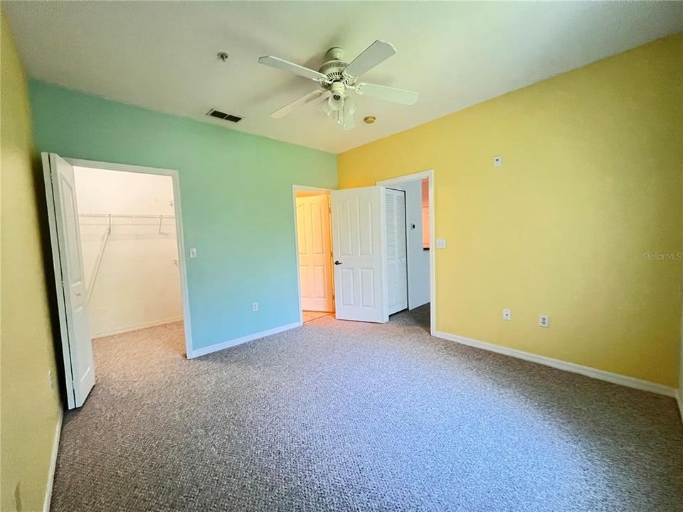 Activo con contrato: $150,000 (1 camas, 1 baños, 636 Pies cuadrados)