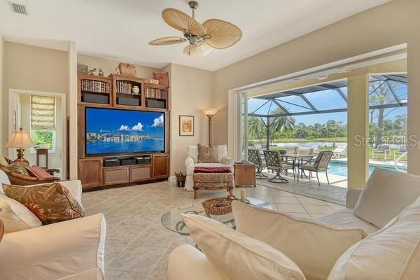 В аренду: $12,000 (4 спален, 3 ванн, 2546 Квадратных фут)