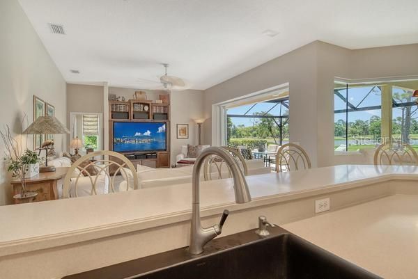 В аренду: $12,000 (4 спален, 3 ванн, 2546 Квадратных фут)