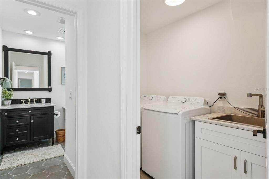 На продажу: $1,999,000 (4 спален, 2 ванн, 2781 Квадратных фут)