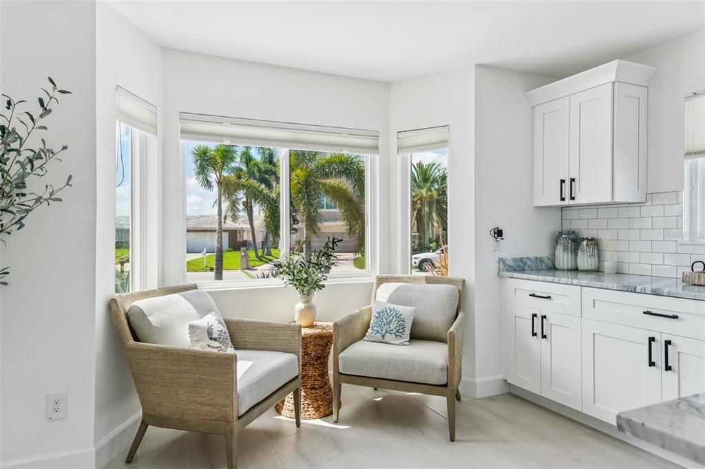 На продажу: $1,999,000 (4 спален, 2 ванн, 2781 Квадратных фут)