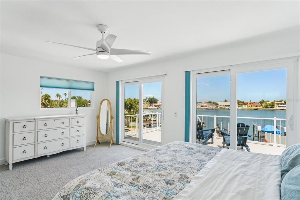 На продажу: $1,999,000 (4 спален, 2 ванн, 2781 Квадратных фут)